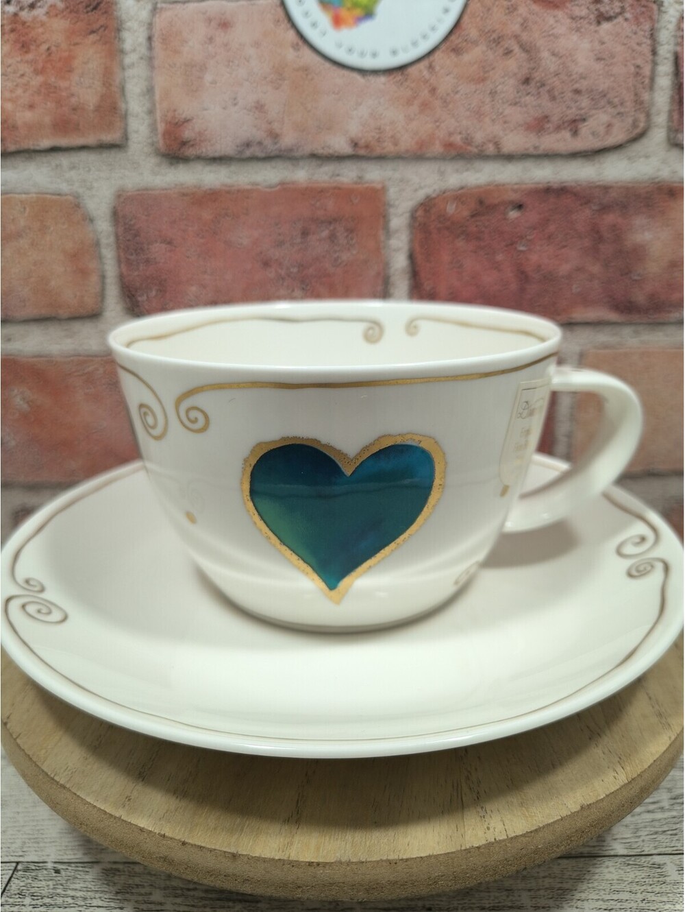 Fine Bone China Romeo Breakfast Cup Saucer Heart Gold Dunoon Caroline Bessey NIB